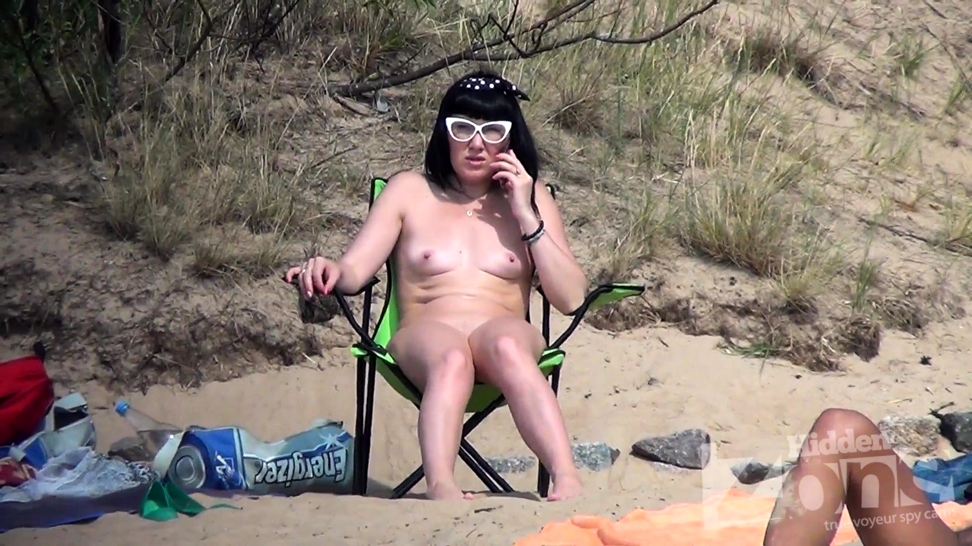 Free Mobile Porn Videos - Public Voyeur Enjoys Nude Beach Sex - 3354604 foto afbeelding